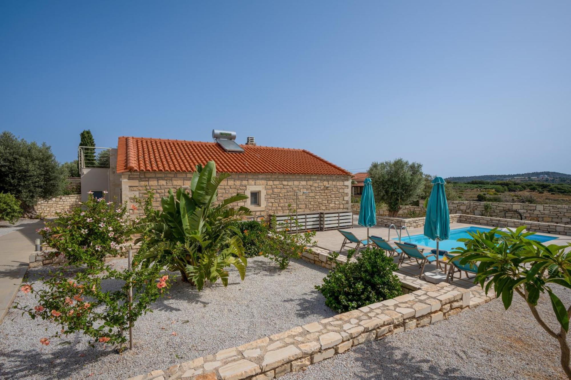 Villa Vasiliki Private Pool Erfoi Екстериор снимка